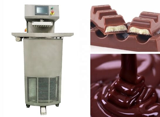 खरीदें 380V चॉकलेट कोटर बिस्कुट कोटिंग मशीन बिस्कुट निर्माण संयंत्रों में निरंतर चॉकलेट अनुप्रयोग के लिए आदर्श ऑनलाइन निर्माण